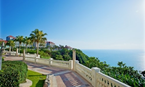 【晚春初夏】1泊1食+海洋公園無限次入園