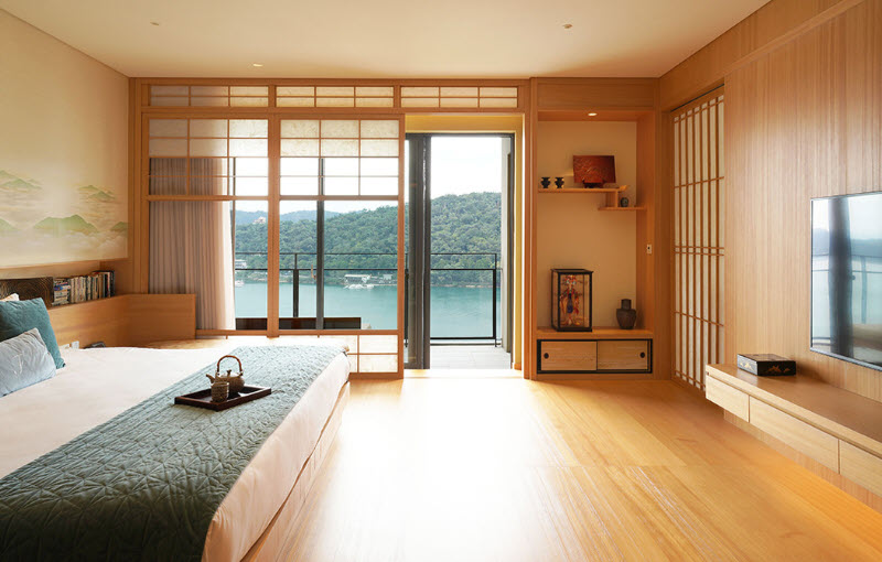 Premier Suite Lake View Japanese Style